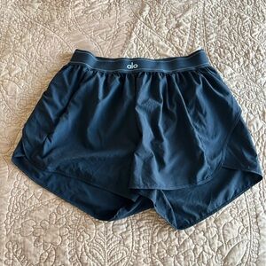 ALO Yoga Match Point Short